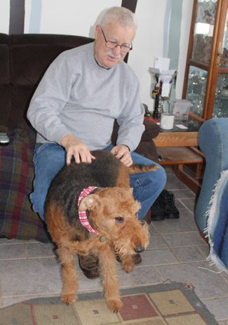 Charlotte enjoying the company of an old man